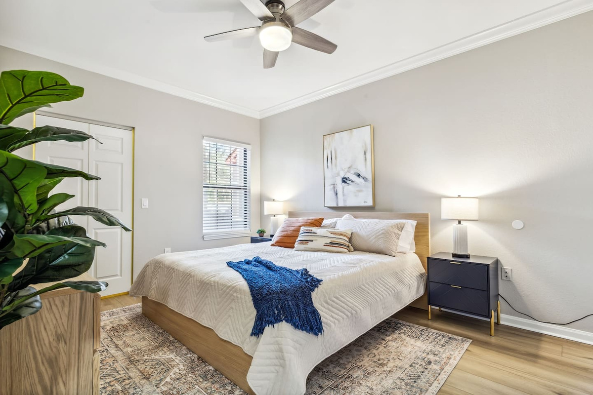 Bedroom