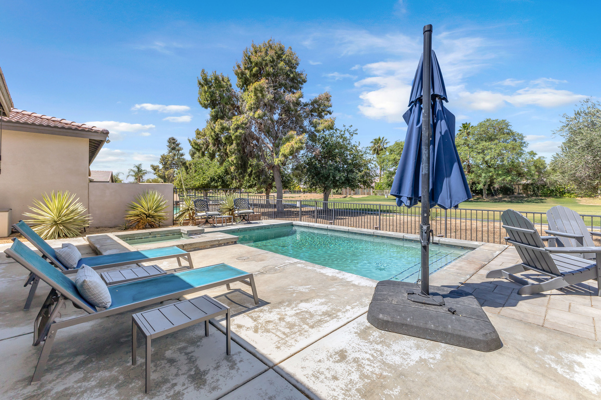 Expansive patio