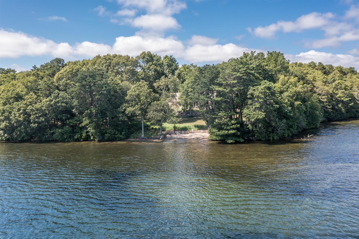 From above, it’s easy to see what makes this spot so special—lake views, open space, and total relaxation.