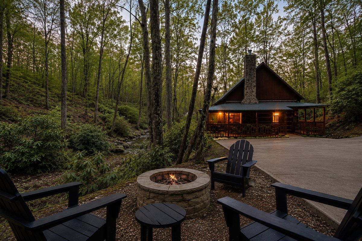 Your private creekside escape in the Smokies