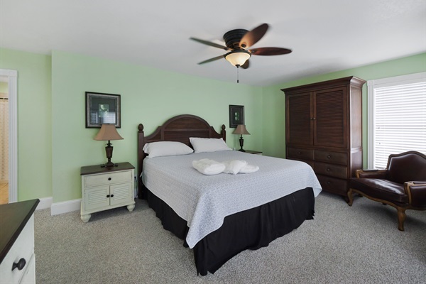 Hemingway-Bedroom 5
