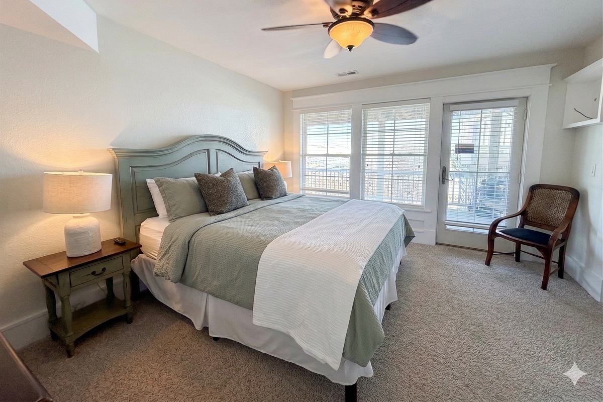 Bedroom 8 — Comfortable King Bed with Coastal Charm & Ceiling Fan | One of 18 Bedrooms at The Mark Twain, Outer Banks