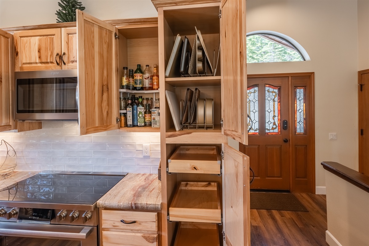 Fully stocked chef's kitchen