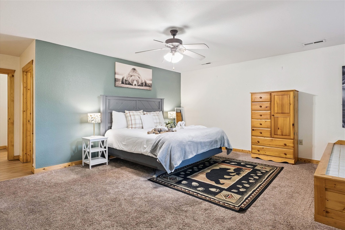 King bedroom with coffee bar and ensuite bathroom