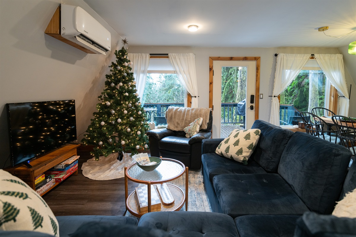 Merry Xmas! Available after thanksgiving to new years