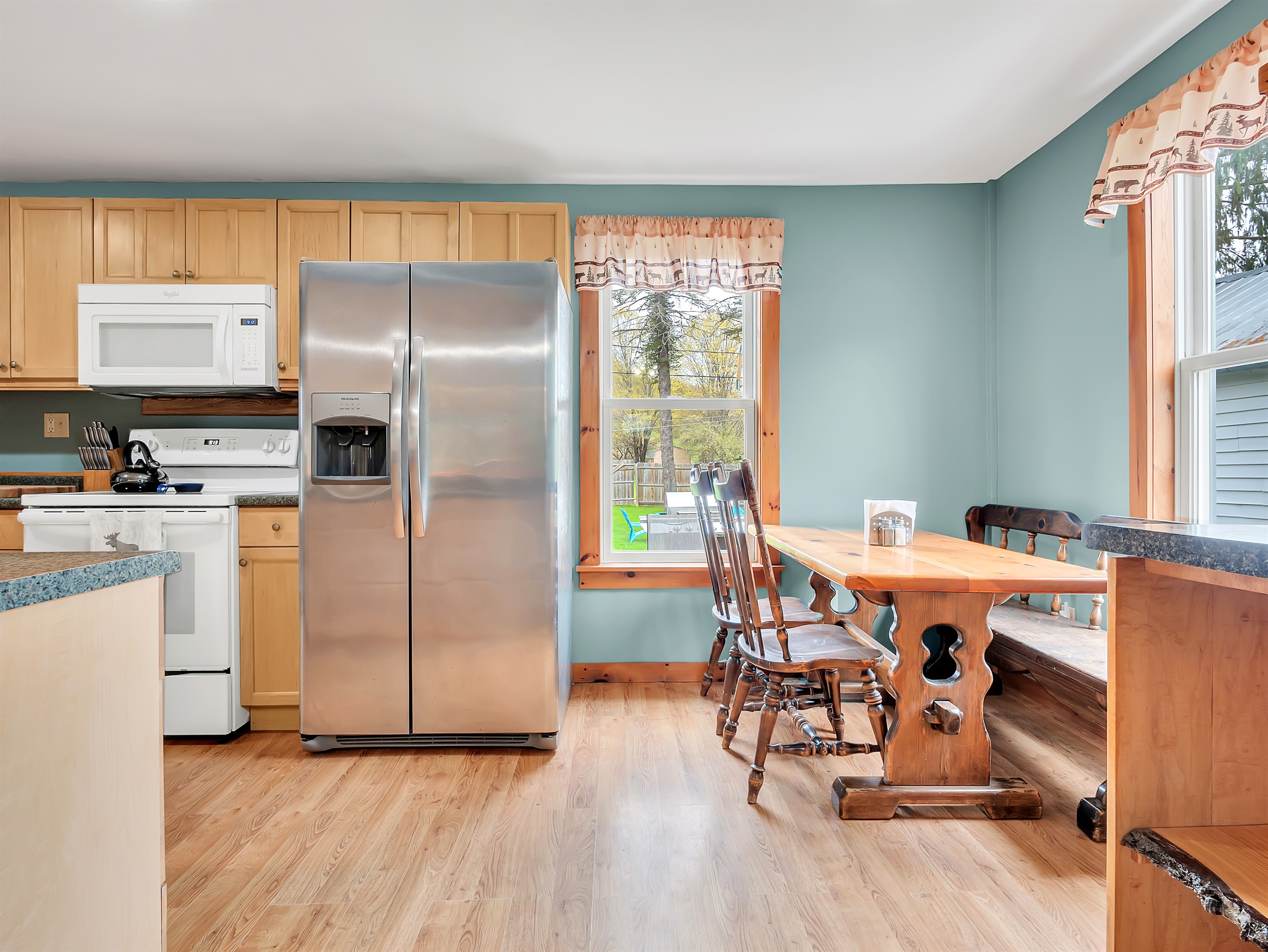 Kitchen and dining area