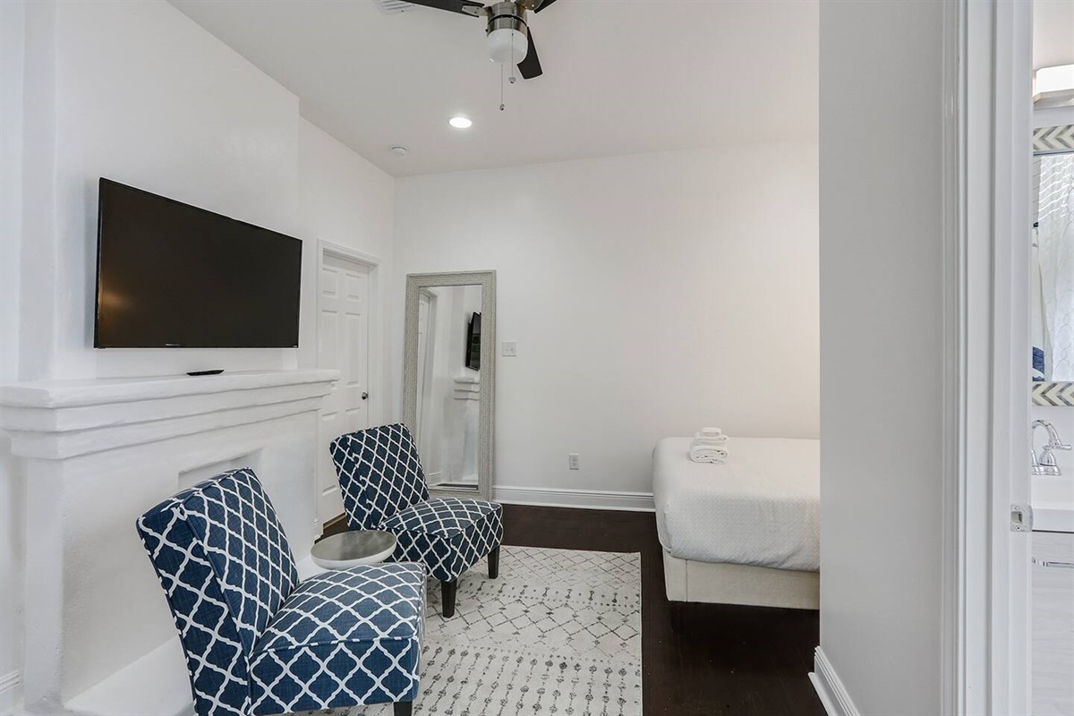 Bedroom/living area. HDTV. Double locking middle door to main house for guests that rent both units.