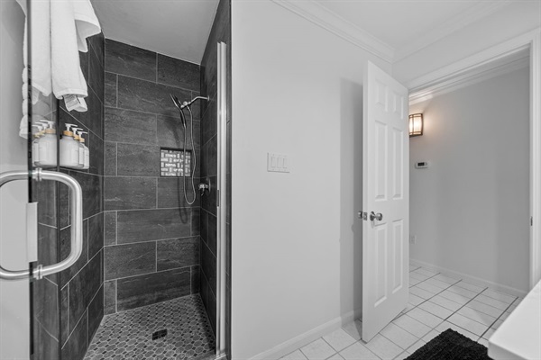 The custom tile shower in the third bathroom — Breakaway on Lake Hamilton
