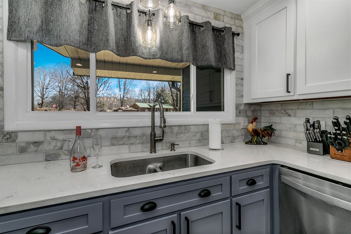 Kitchen sink