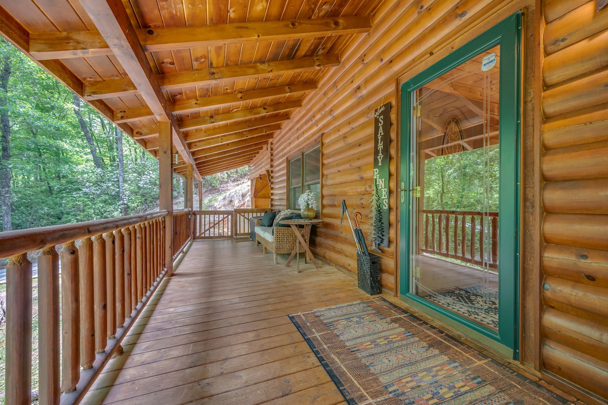 Front porch leading to the front door. 