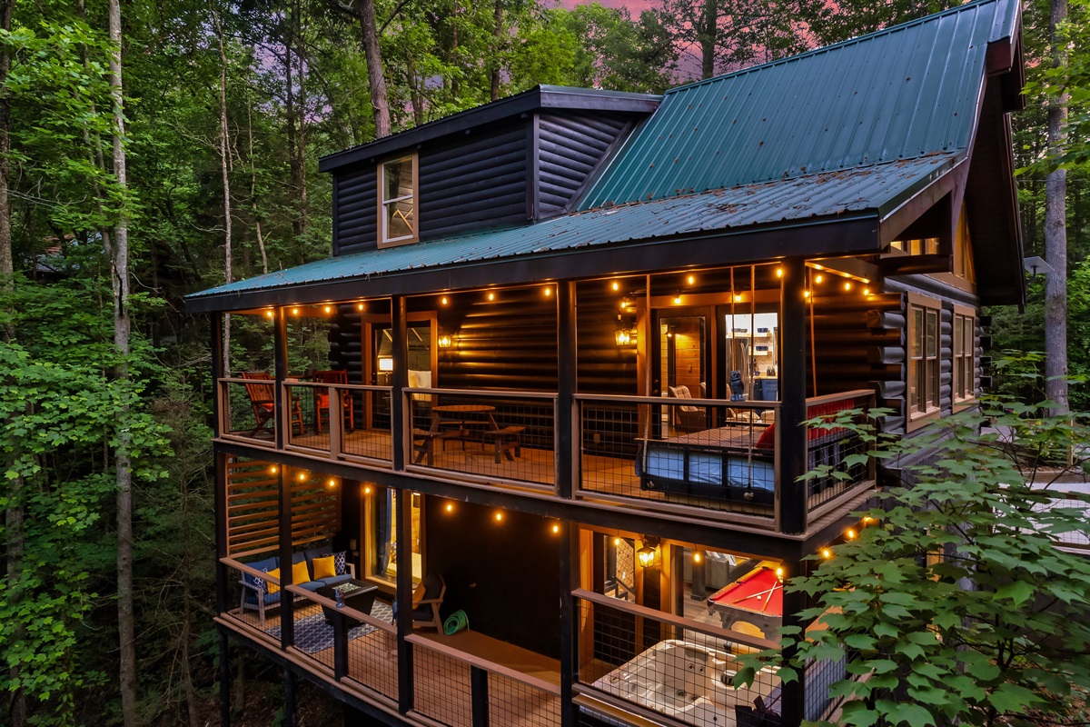 Two Decks giving you the ultimate experience and views
