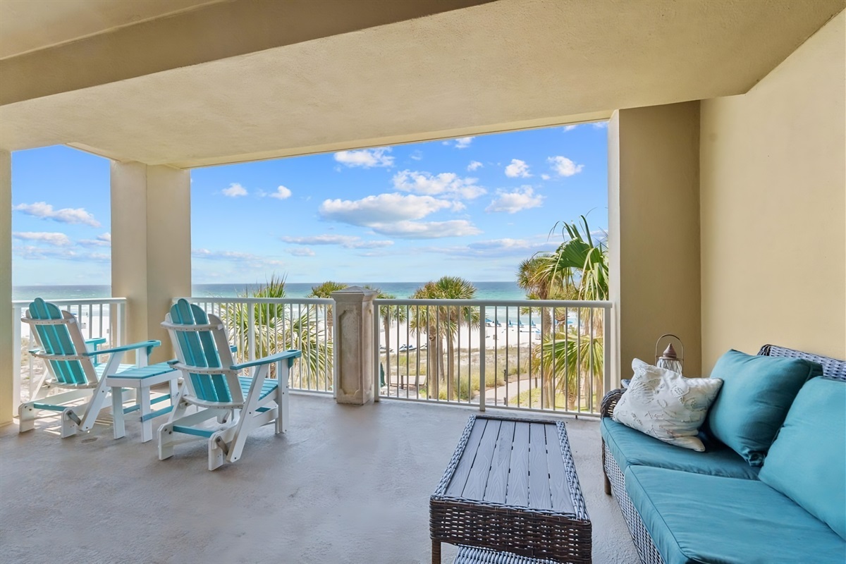 Gulf Views - 3rd Floor Balcony