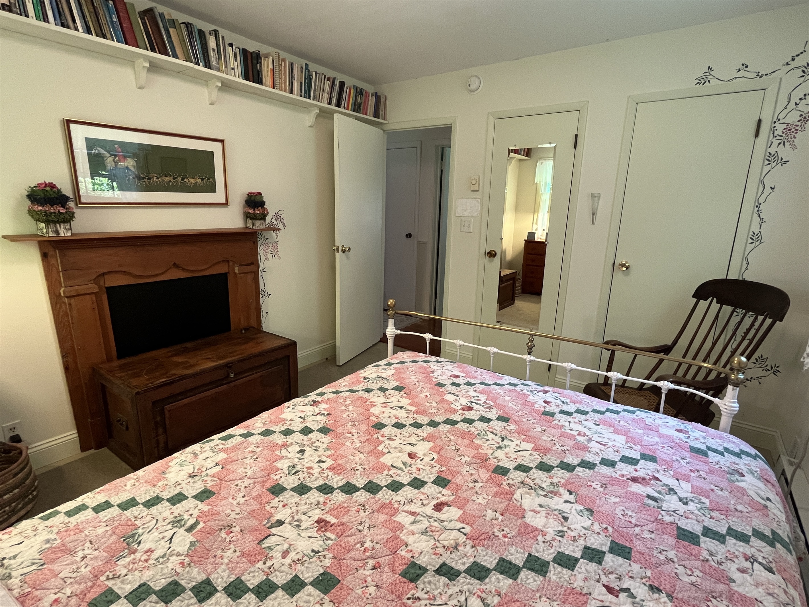 Main Level Double bed