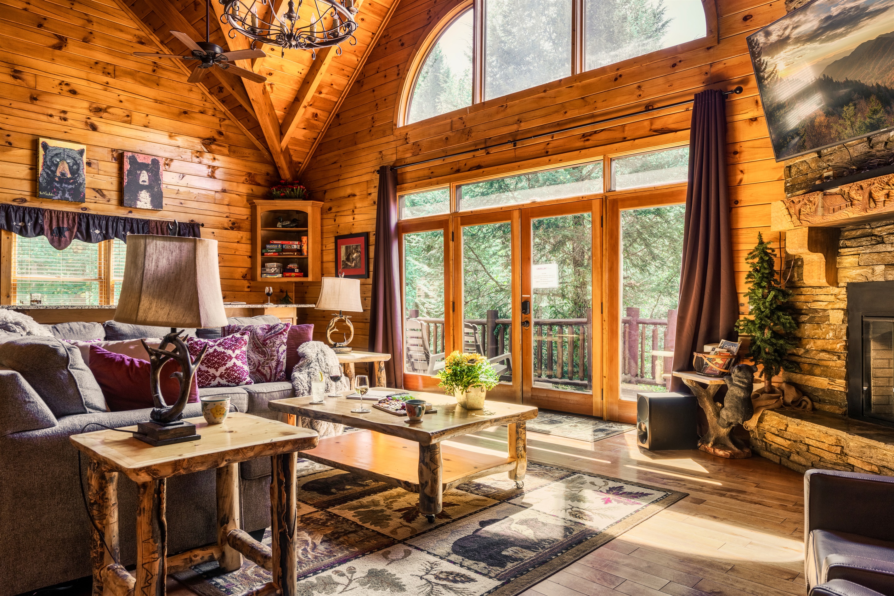 Large and cozy great room