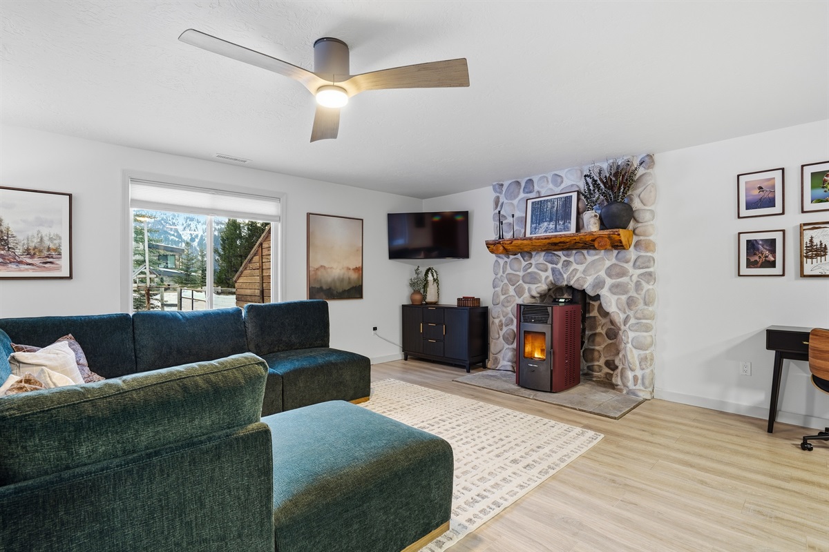 Modern mountain charm meets total interior comfort.