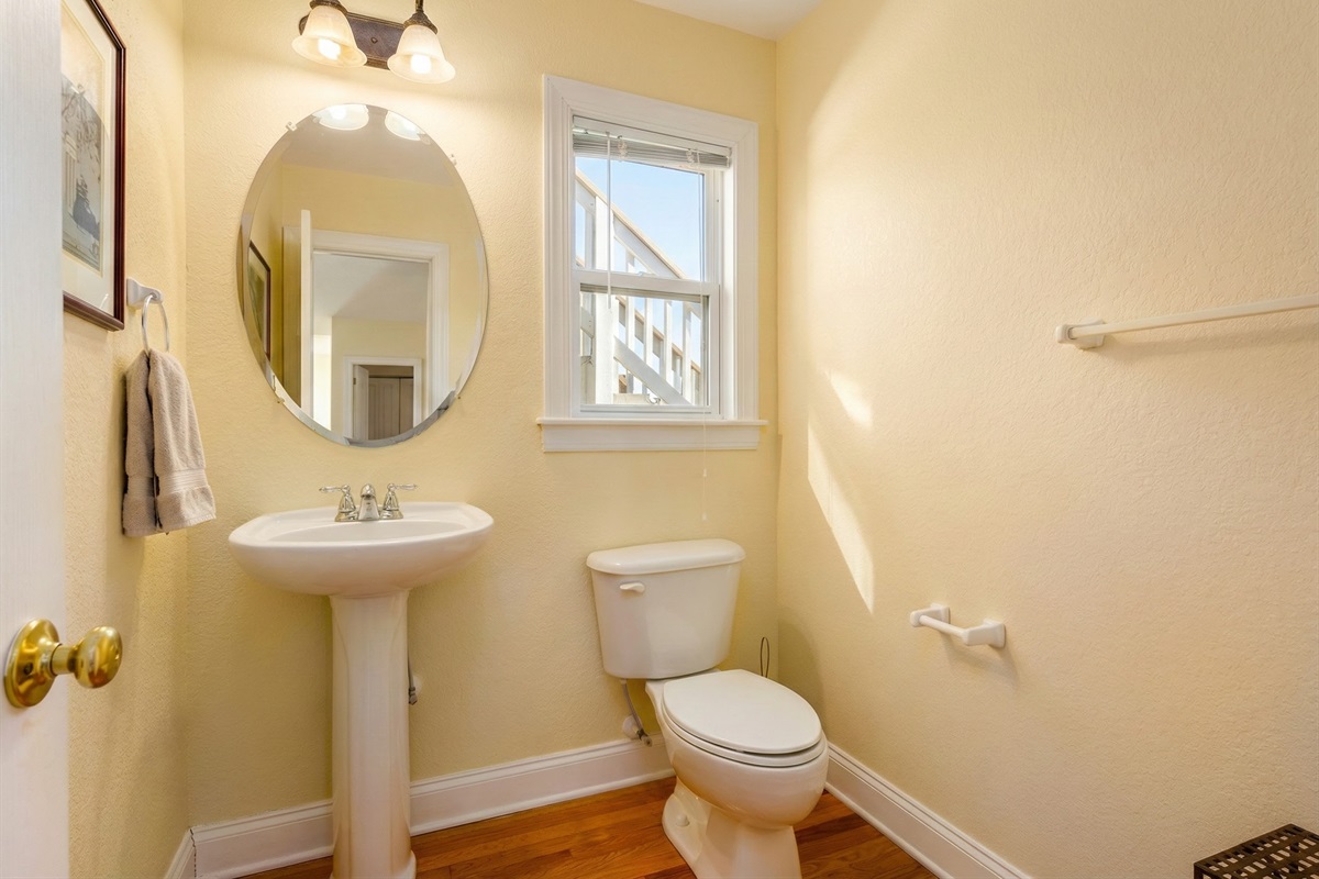 Bathroom 3 - Convenient Half Bath – Comfort & Style Combined!