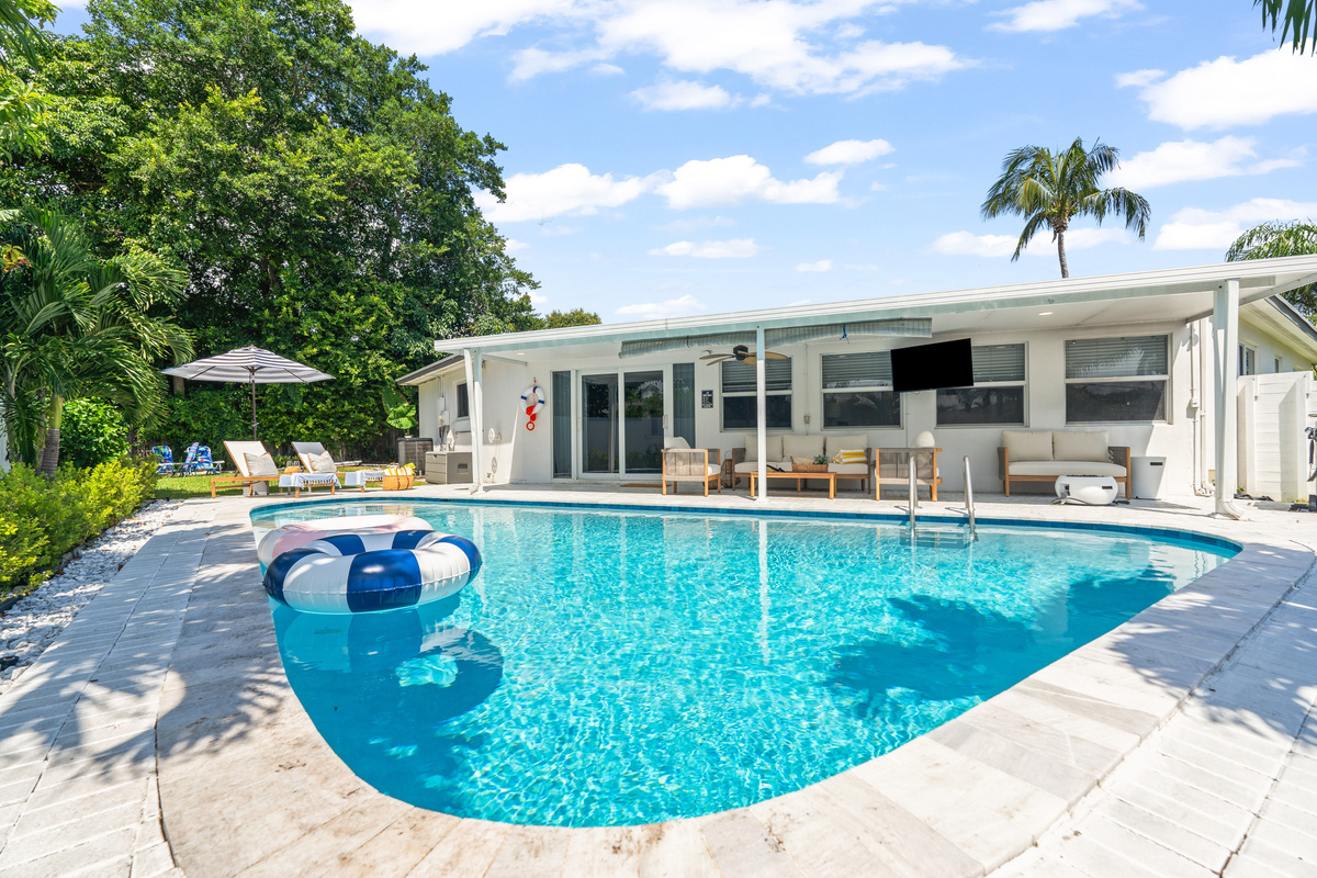 Make a splash in your private pool