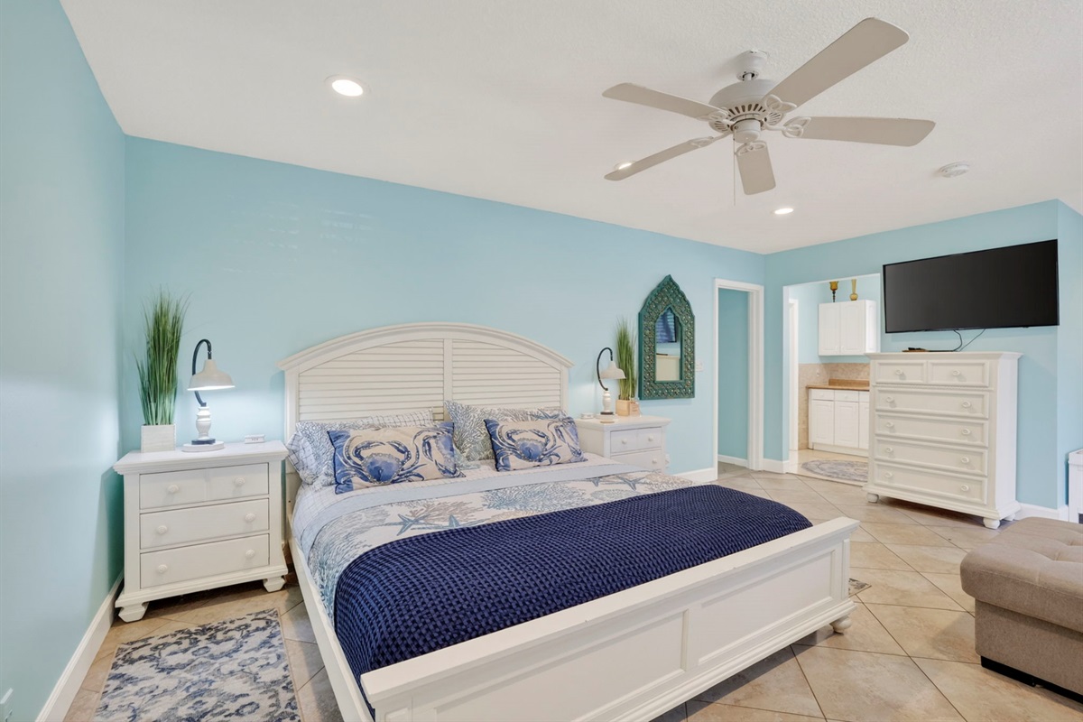 232 Bedroom 3/ In-law suite