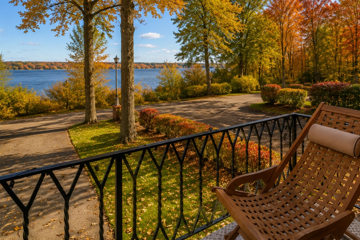 Enjoy your morning coffee or evening wine with stunning views of Cayuga Lake from this cozy private balcony. ☕️ (Each unit has balcony)