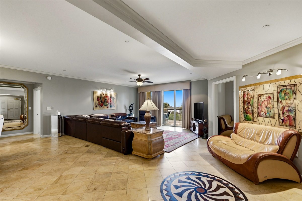 Spacious and gorgeous open living space!