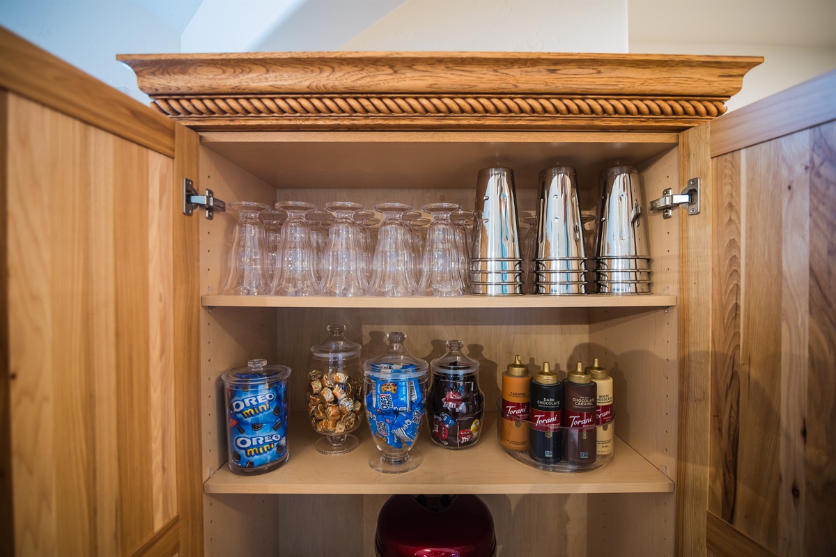 Special cups, glasses, and toppings are all found here.