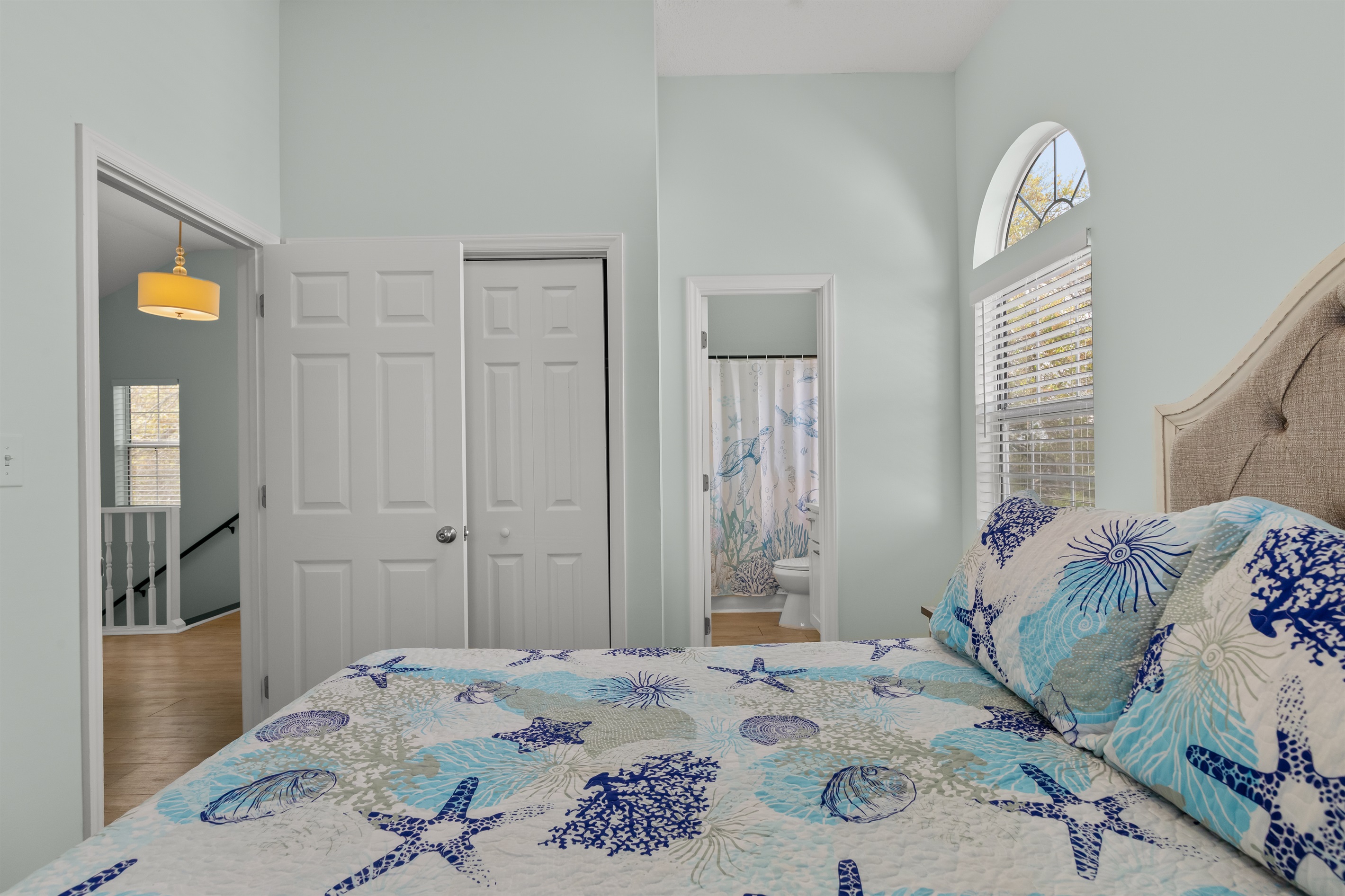 Second Bedroom with Queen Bed & connected bathroom