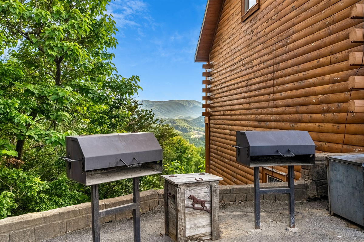 Fire up dinner on one of the two grills&mdash;perfect for classic cookouts with a mountain view.