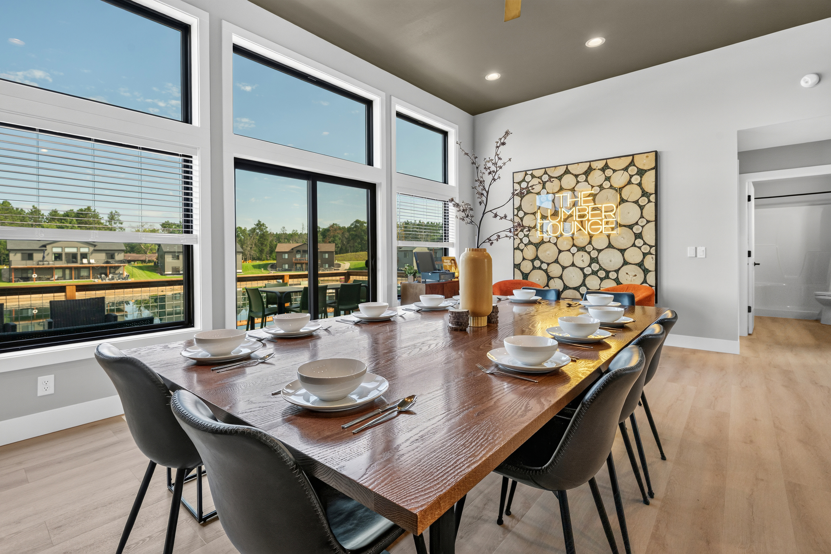 Lounge Dining area that seats up to 12 and the island seats four