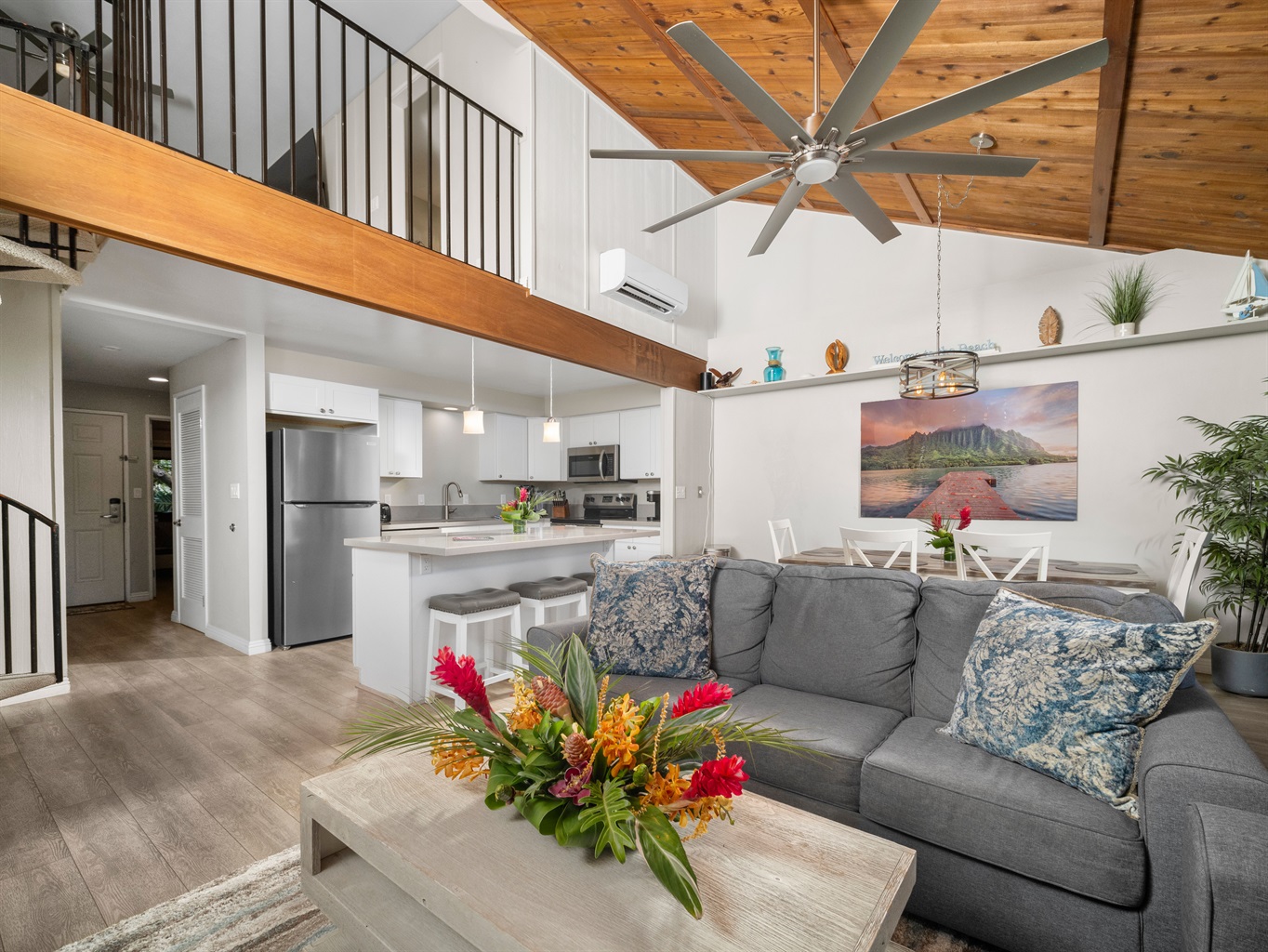 5H Living Room