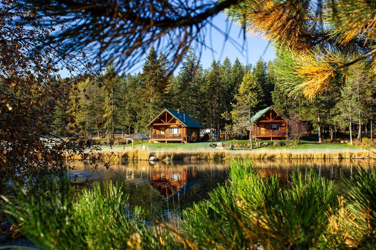 Harvest Moon and Crescent Moon Cabins