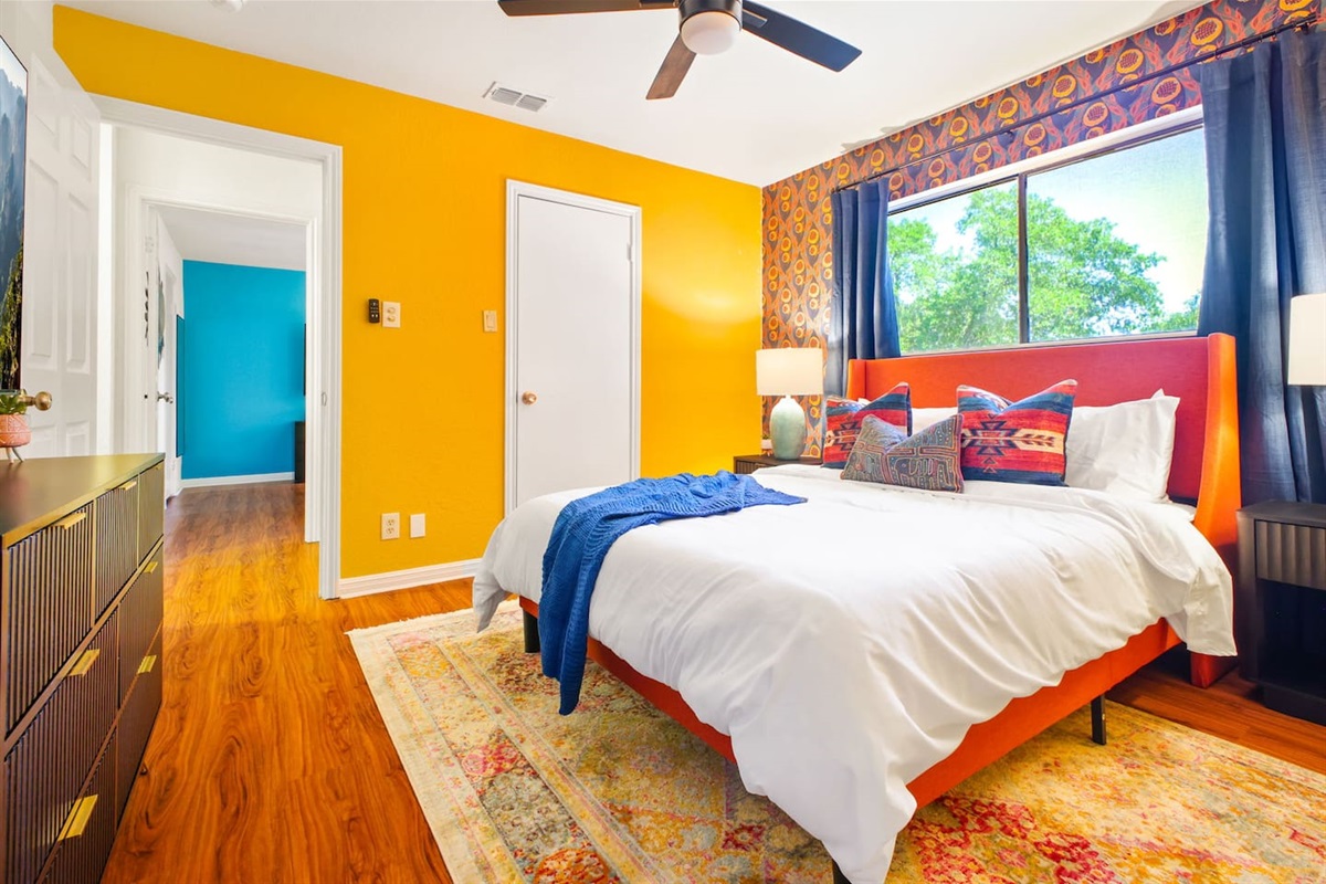  Cozy and inviting — a great spot to recharge.