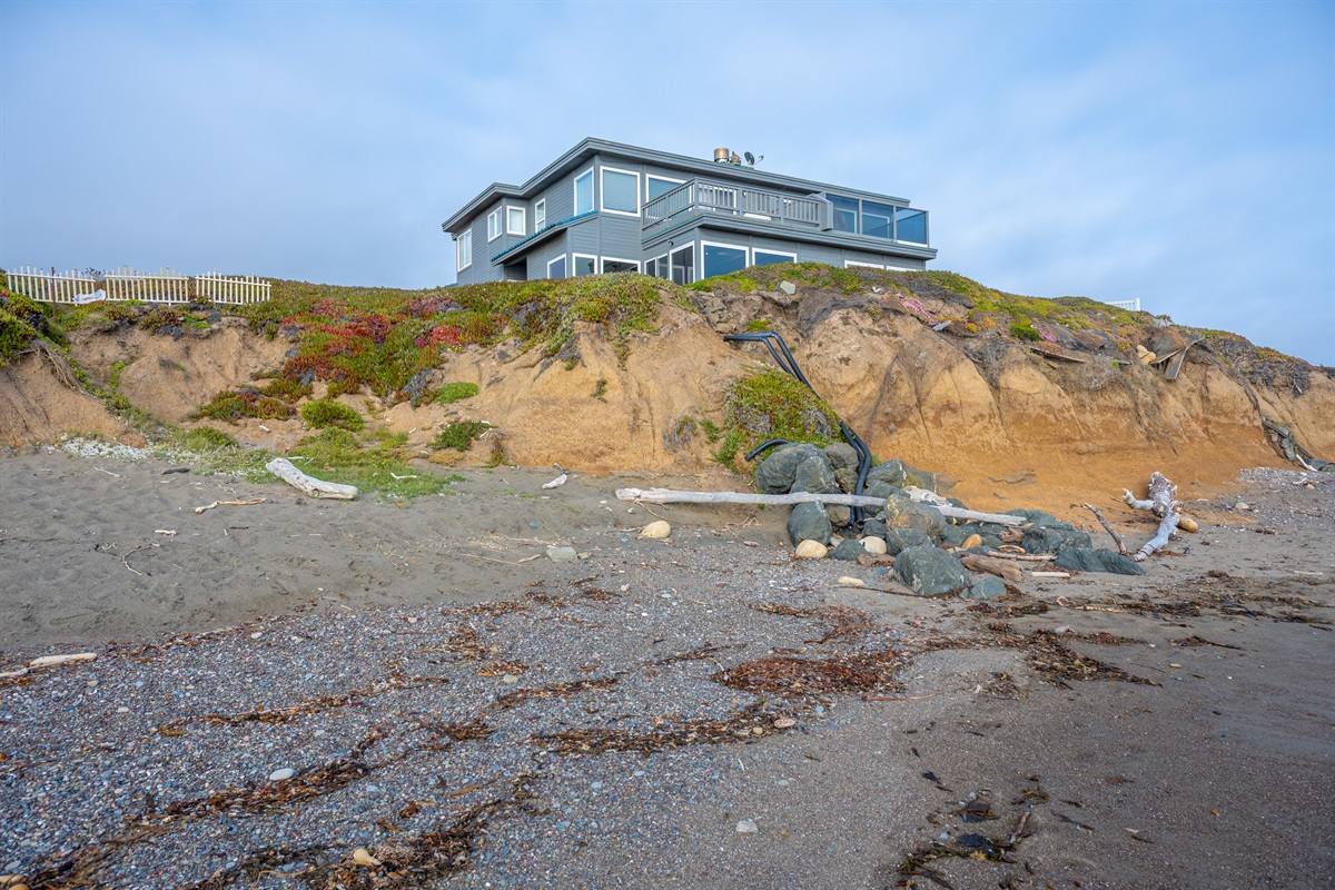 Blue haven is the lower left set of windows