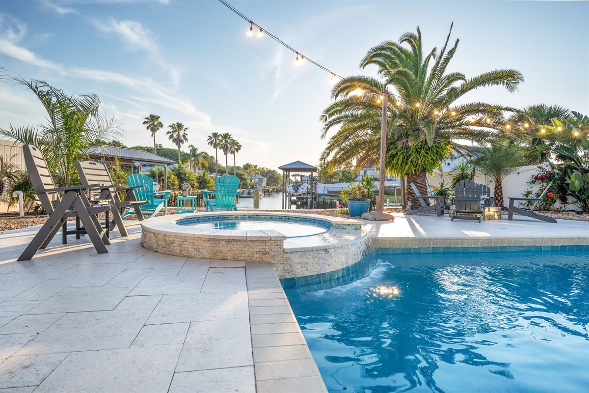 Beautiful, Private, Backyard Oasis