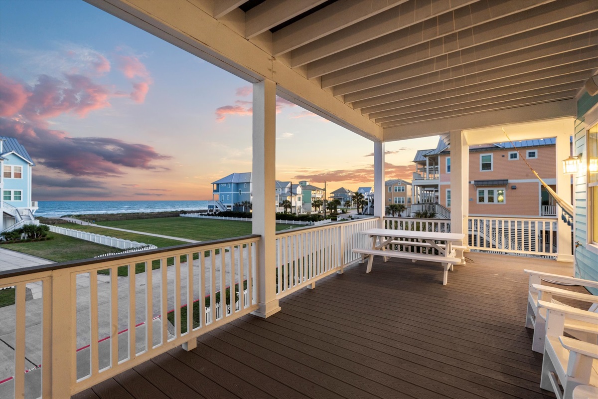86879816164845d9b53045b5c7b2b4e0 Large | Beachhouse | Texas | TX | Vacation Homes | Galveston | Crystal Beach | Kokomo | Breezy Days | Beachfront Elegance | Sunrise Serenity | Southern Sands Property Management, LLC