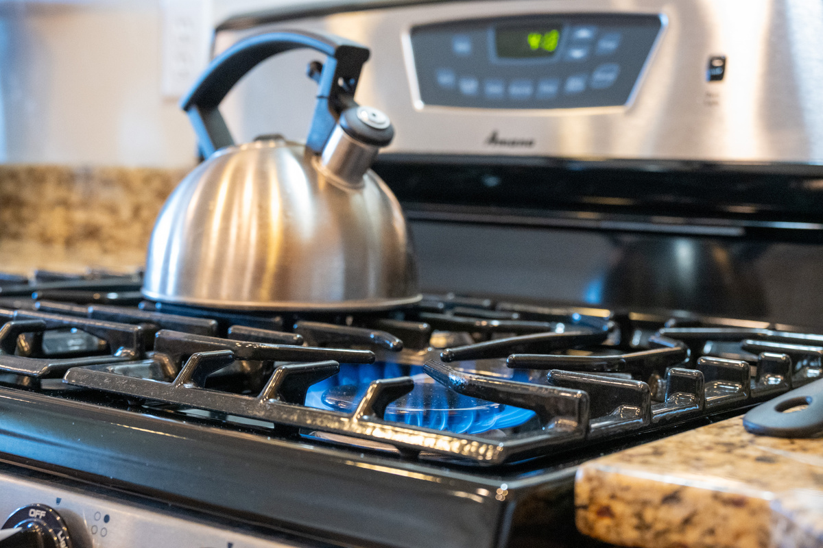 Enjoy cooking with a gas stove. 
