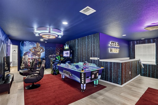 Incredible Star Wars Theme Arcade Game Room