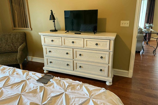 Plenty of dresser storage in the primary bedroom