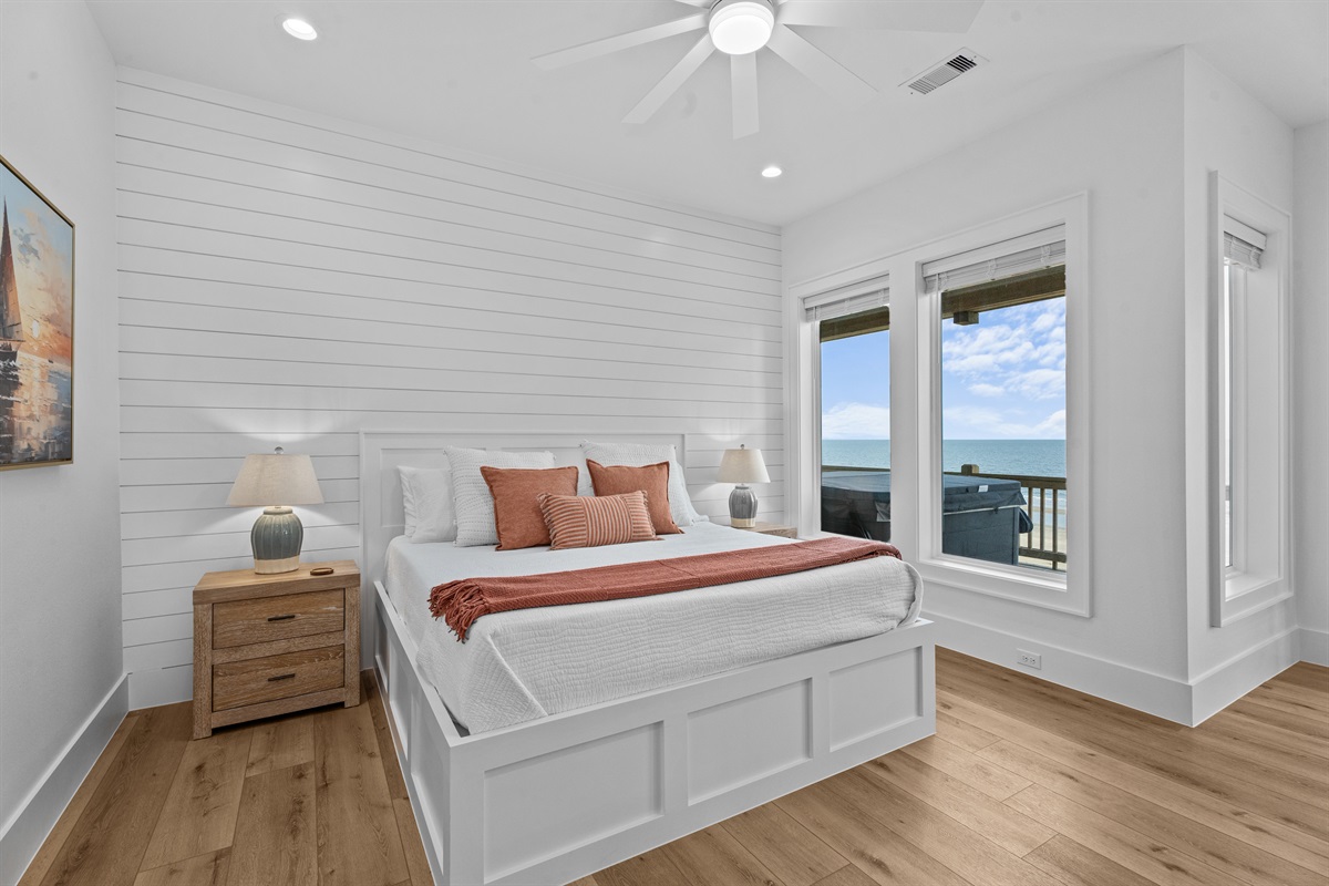 86b698c58f1e463fa0881f8803bfd42c Large | Beachhouse | Texas | TX | Vacation Homes | Galveston | Crystal Beach | Kokomo | Breezy Days | Beachfront Elegance | Sunrise Serenity | Southern Sands Property Management, LLC