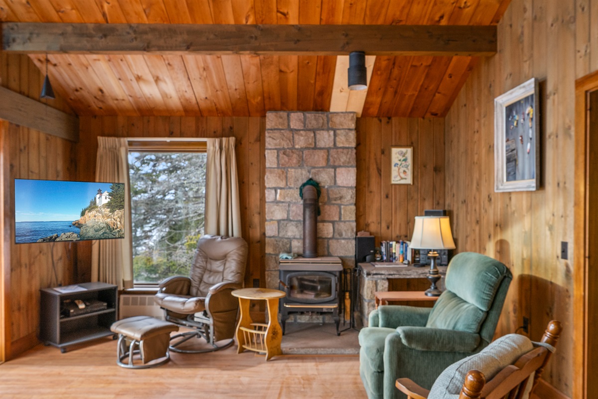 Living Area - Fireplace Not For Guest Use