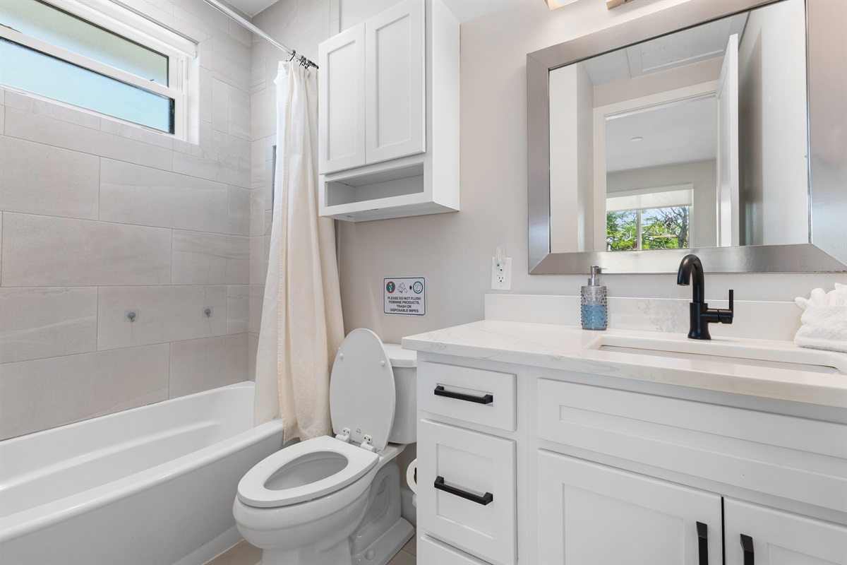 Private Bathroom for Bedroom 2