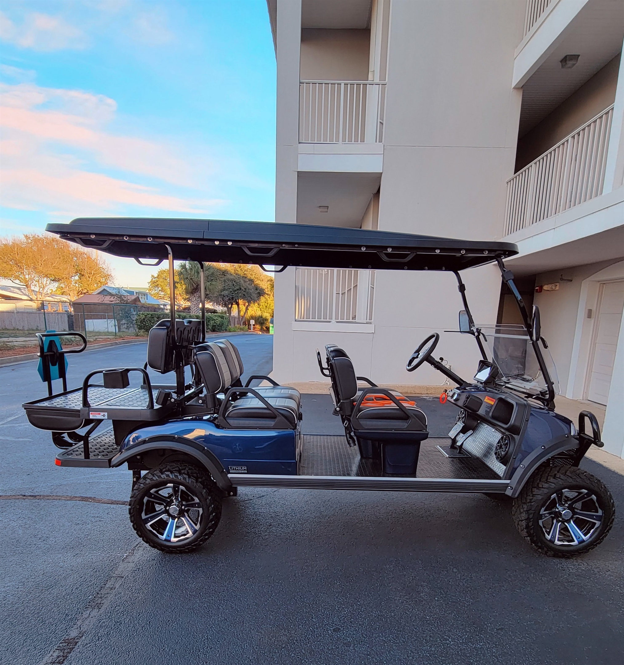 6 person street legal golf cart