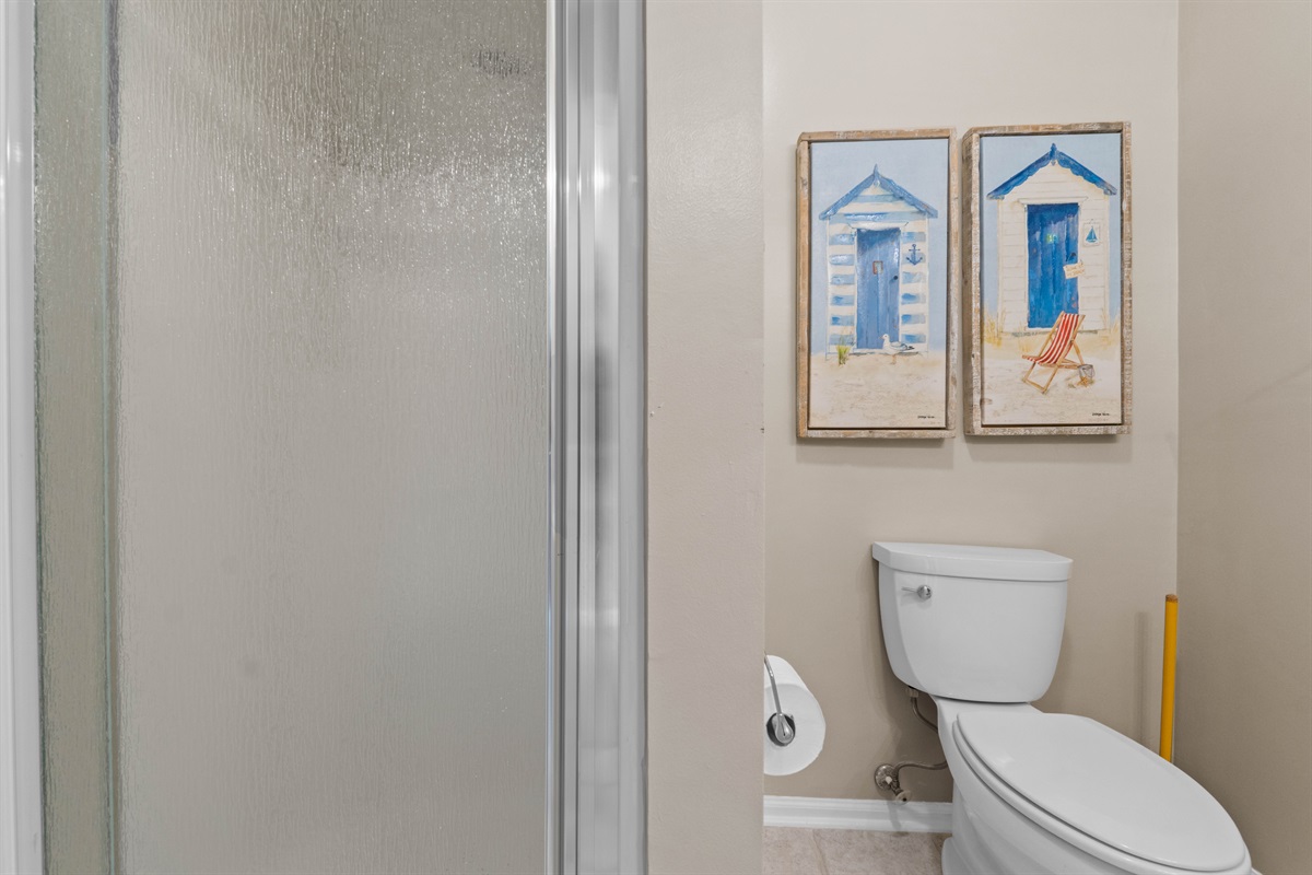 Second floor bath w/stand up shower