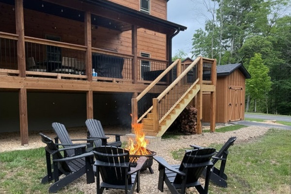 Enjoy time with your friends and family at the private fire pit at the end of the night!