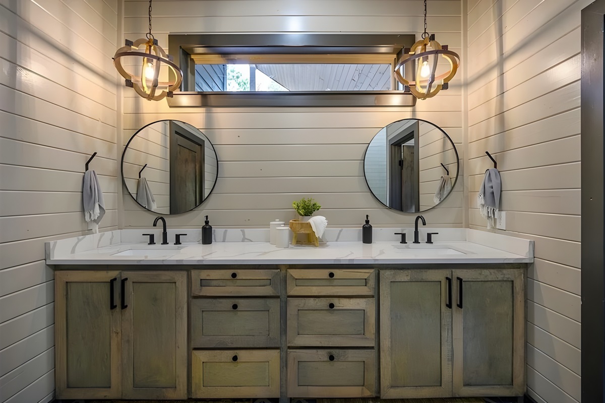 Double sinks mean there’s no waiting in line while everyone gets ready for the day’s adventures.