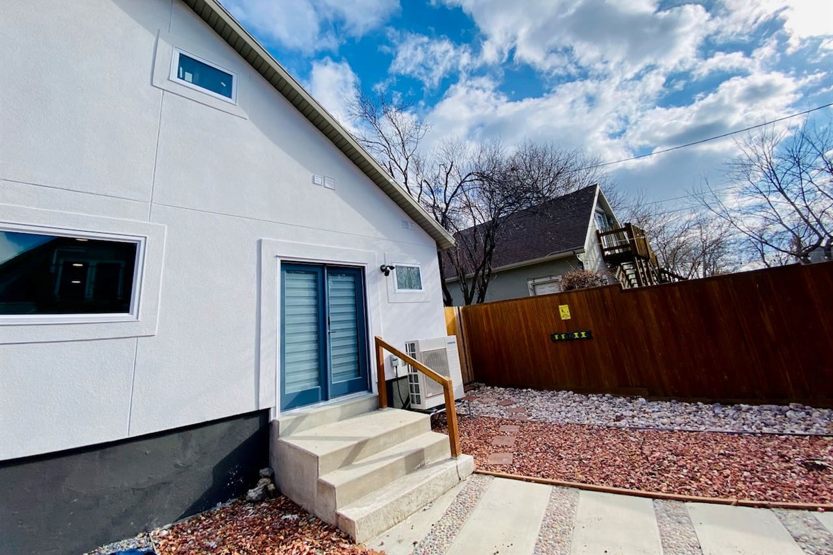 French doors open to your private backyard — with easy side-gate access to stash skis or snowboards after a day on the mountain.