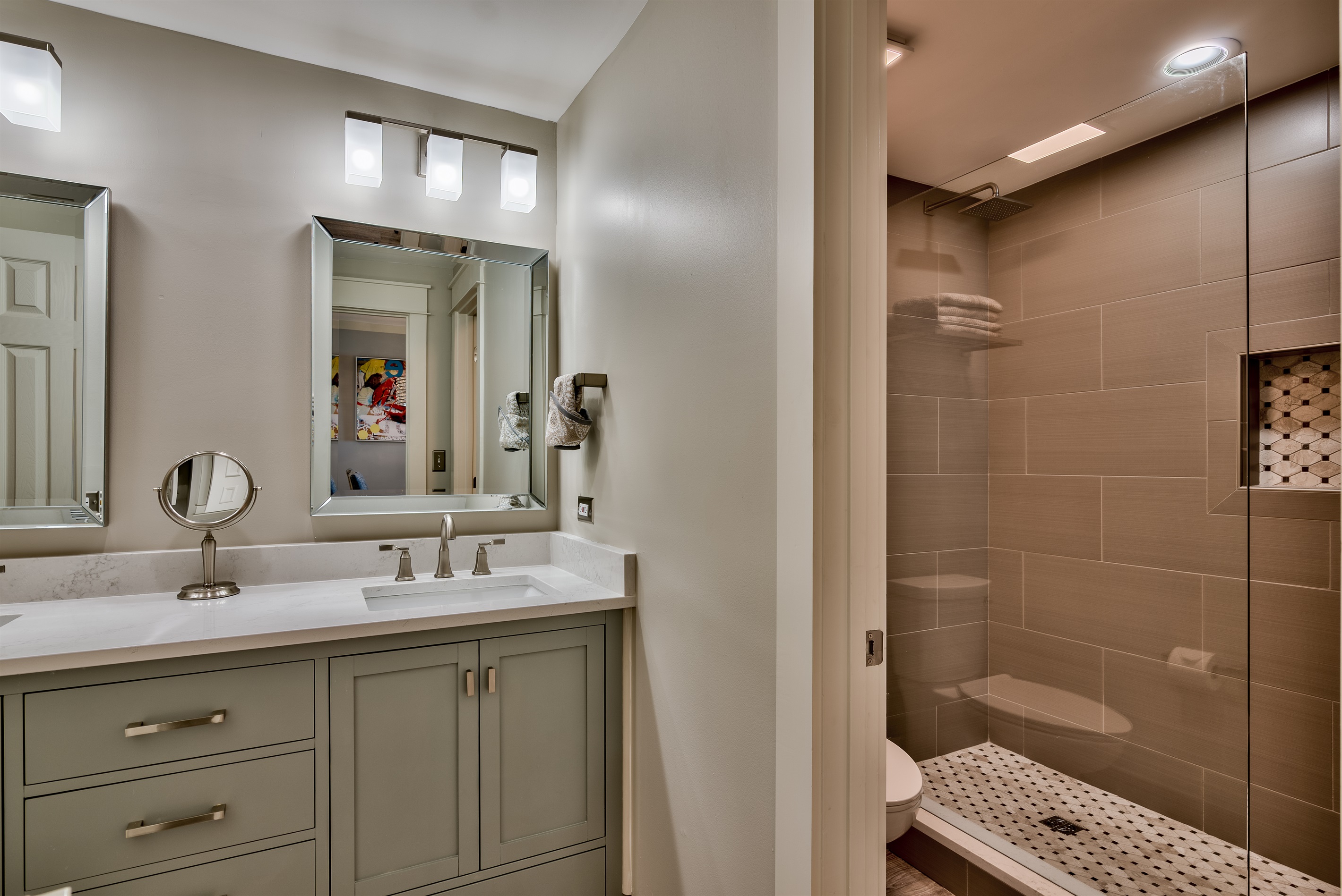 En Suite Guest Bathroom