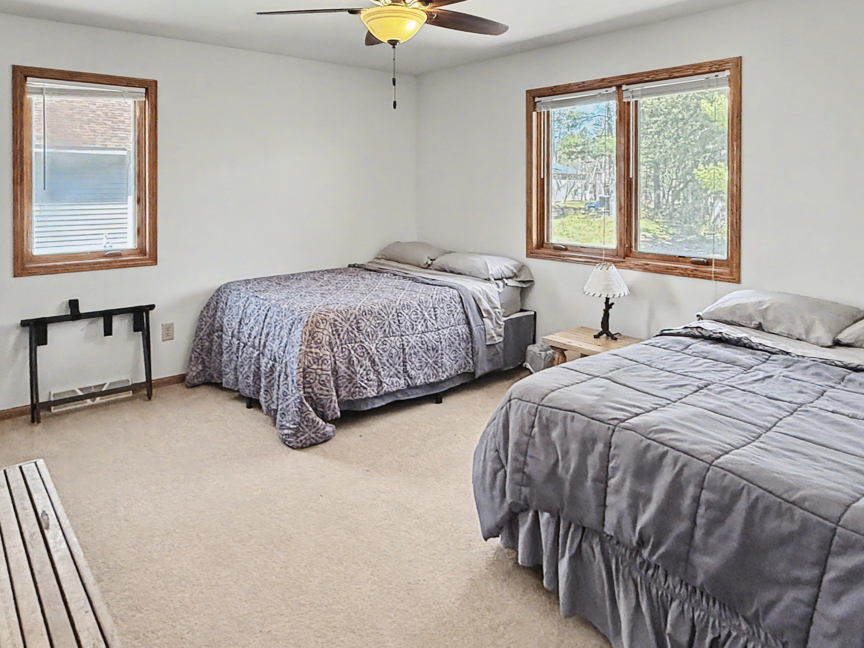 Bedroom 1 - Upper Level, Queen