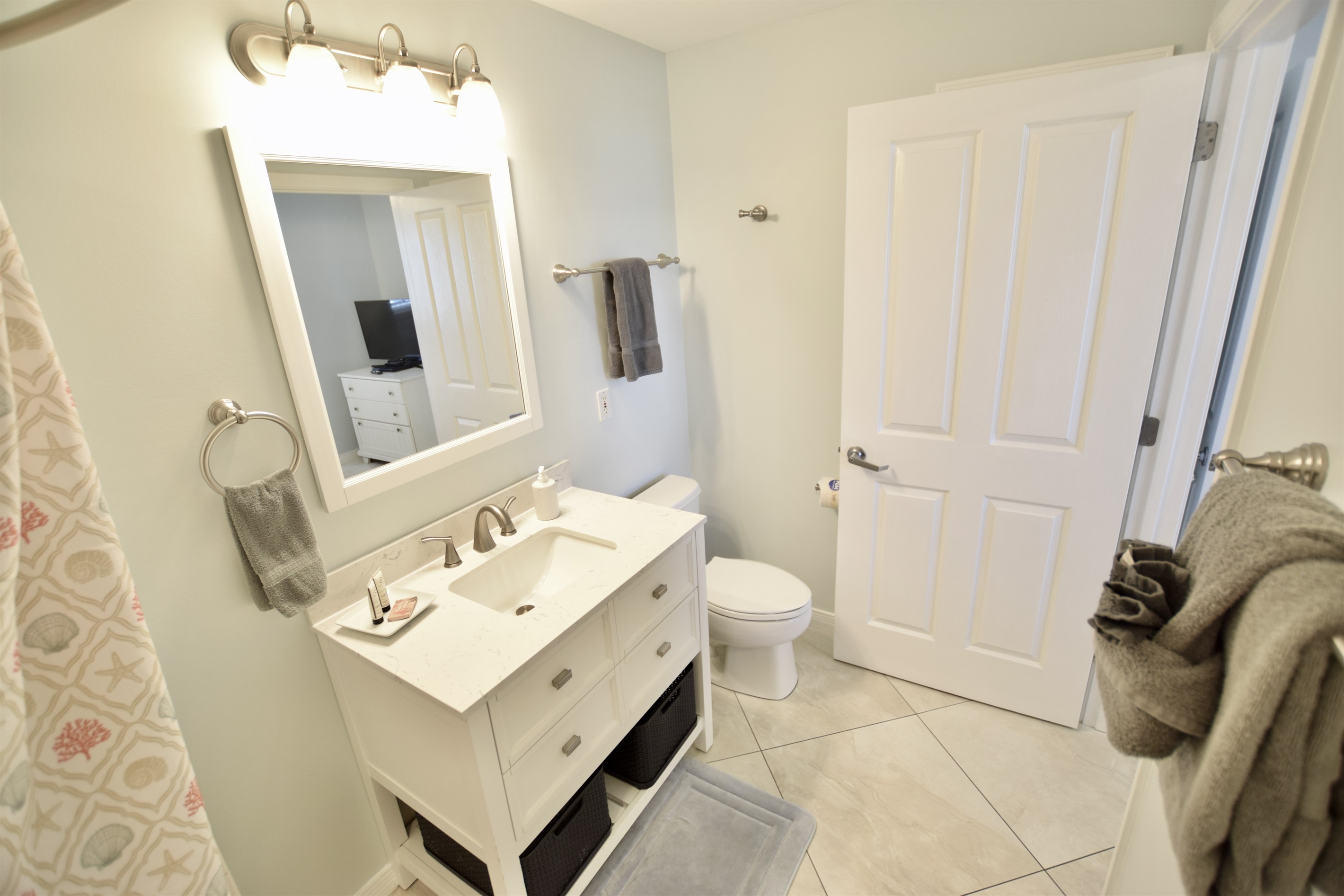 Destin West Gulfside #603: Master Bath