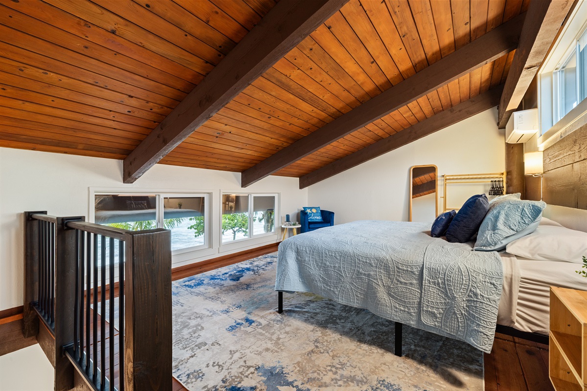 King Loft Bedroom