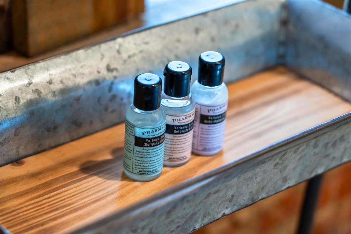 [Soaps] Provided Shower Soaps